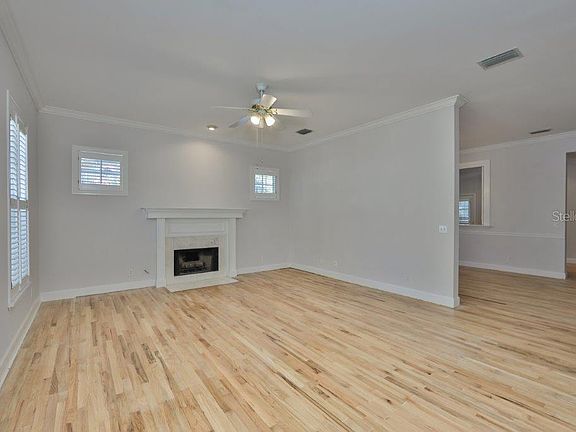 4th image of 2402 W Jetton Ave