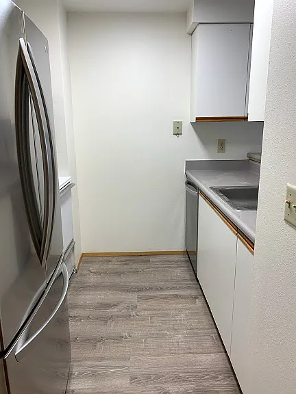 Maple Leaf Court — Photo 26