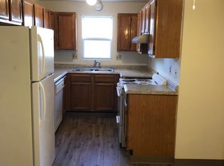 1060 Douglas Ave APT 2, Providence, RI 02904