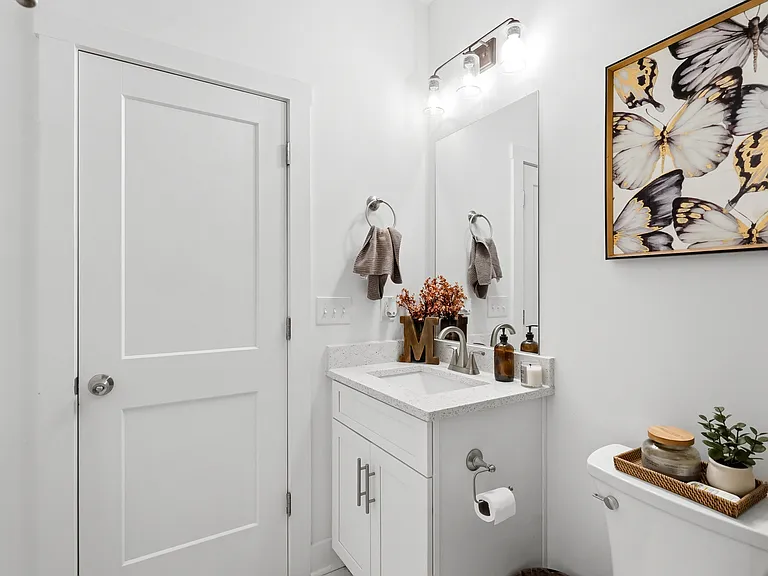 2049 Chestnut Oak Trl — Photo 10