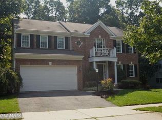 25268 Ripleys Field Dr, Chantilly, VA 20152