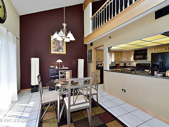 3rd image of 9173 Del Prado Dr APT 2W