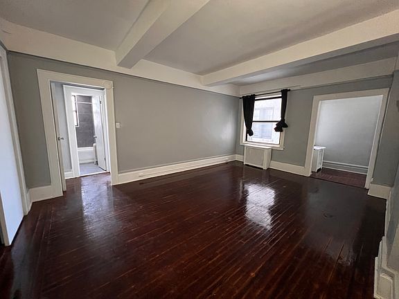 2nd image of 23-25 N Harrison St #605