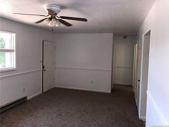 5th image of 29 Sagefield Dr