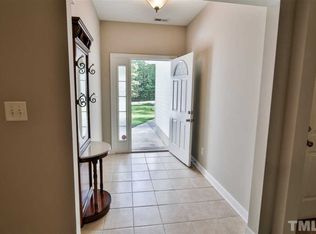 102 Fort Dr, Louisburg, NC 27549