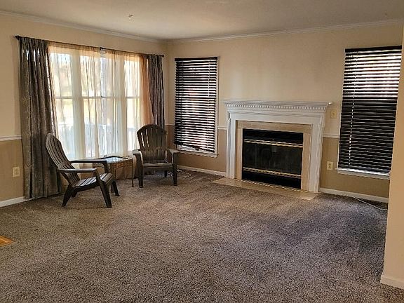4th image of 40425 Breton View Dr