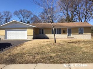 4051 Douglas Dr N, Crystal, MN 55422