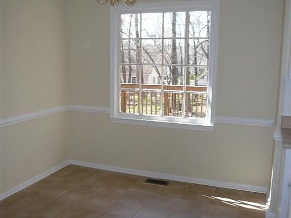 Eat-in Kitchen area