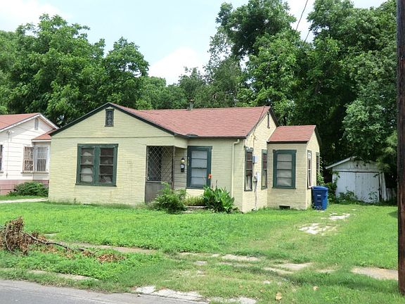 2nd image of 519 Cavalier Ave