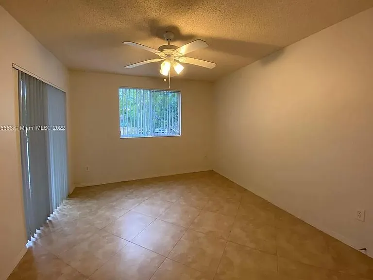 2600 S University Dr #207 — Photo 8