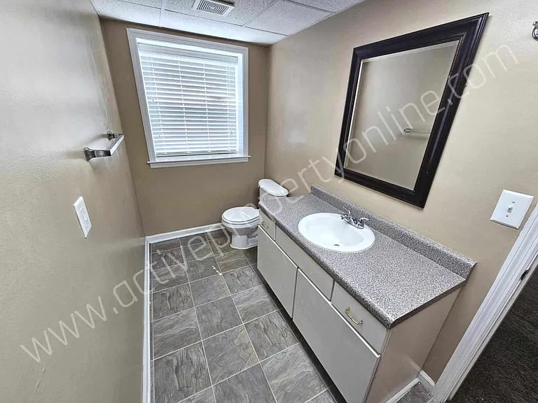 952 Georgia Ave #3 — Photo 5