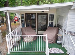 1 Robinson Way #185, Kennebunk, ME 04043