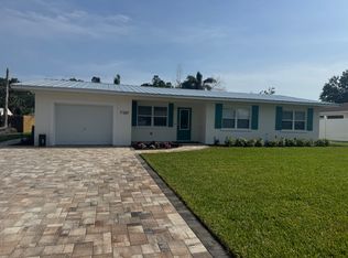 7107 9th Ave NW, Bradenton, FL 34209