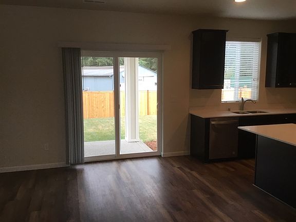 4th image of 9109 NE 167th Ct