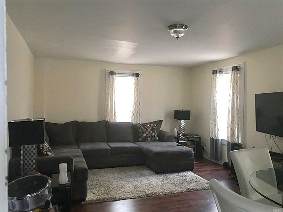 2nd image of 49 E Fulton Ave