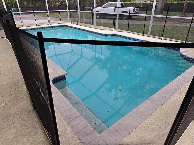 6500 SW 82nd Ave — Photo 20