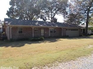 2212 W 58th St, N Little Rock, AR 72118