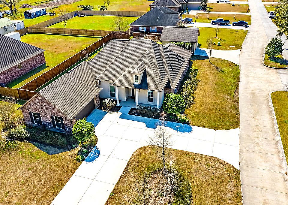 1218 Highway 1, Thibodaux, LA 70301 | Zillow