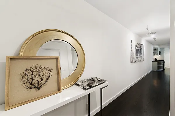 Sold by Nest Seekers International | media 7