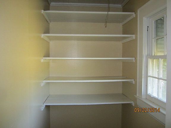 5th image of 9436 Red Oak Blvd