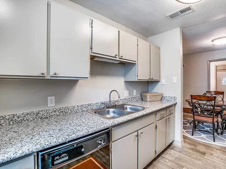 Riviera Apartments