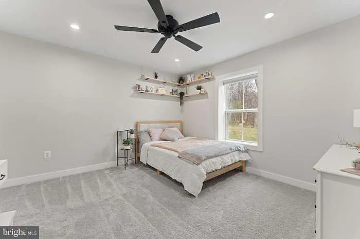 8600 Rawlings Ct — Photo 36