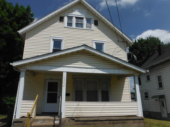 1364 Stark Ave SW, Canton, OH 44706