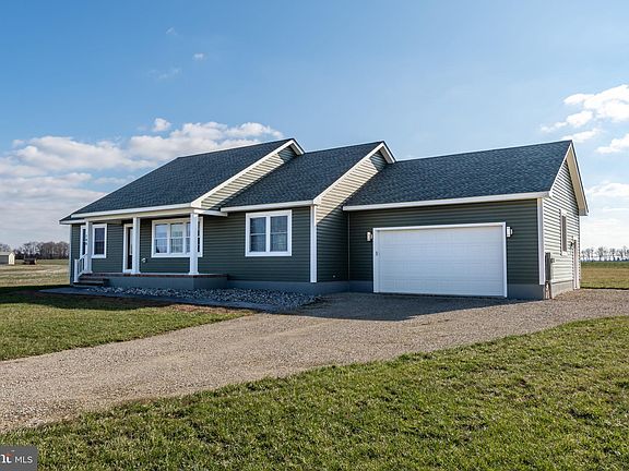 3rd image of 148 Grant Ct
