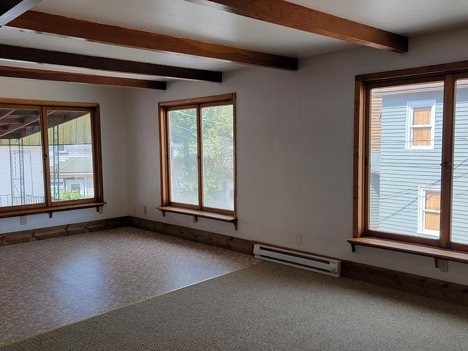 1st image of 201 Randolph Ave #1