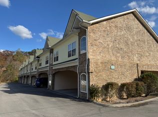 2665 High Valley Dr #4, Pigeon Forge, TN 37863