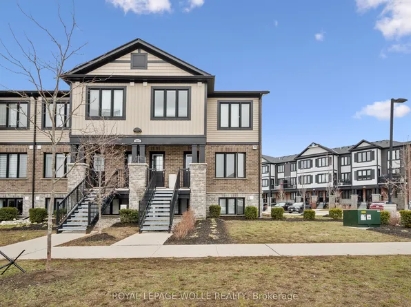 164 Rochefort St #D, Kitchener, ON N2R 0P5
