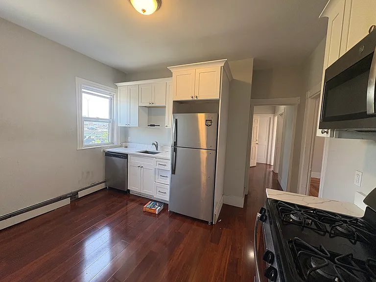 12 Redfield St #3 — Photo 5