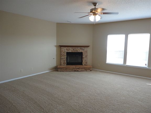 4th image of 6789 W Philadelphia Dr