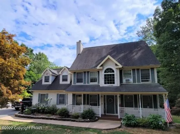 287 Harvest Hill Dr, Effort, PA 18330