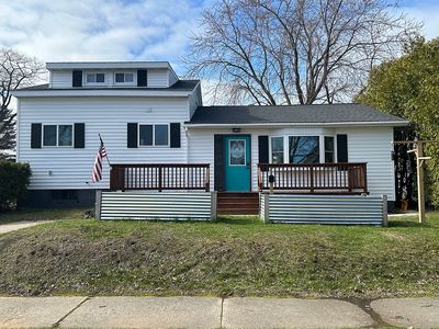 1410 Montana Ave, Gladstone, MI, 49837