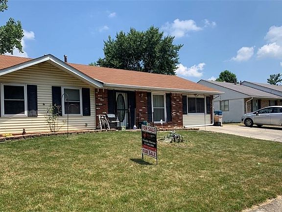 2nd image of 6040 Dartmoor Ct