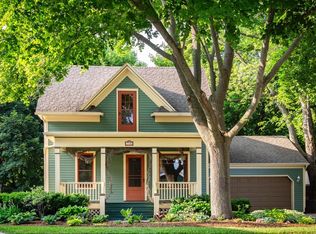 1038 E Vine St, Appleton, WI 54911