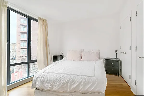 Rented by Modern Spaces | media 4