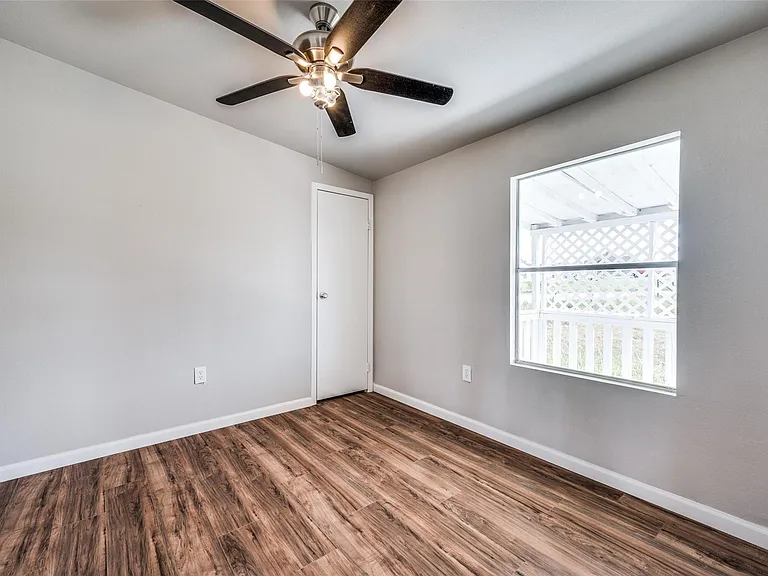3501 Meadow Vista Cir — Photo 14