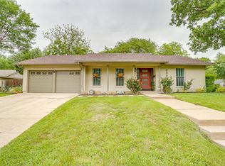 6800 Chickering Rd, Fort Worth, TX 76116