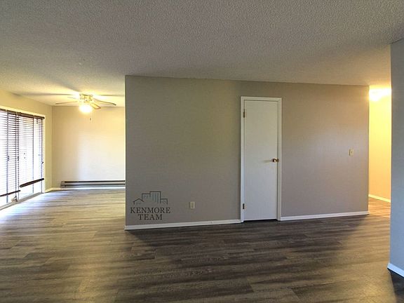 5th image of 3121 W Hood Ave APT B105