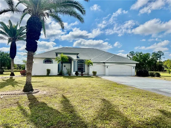 1468 Archer St, Lehigh Acres, FL 33936