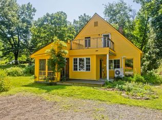 70 Old Sunderland Rd, Montague, MA 01351