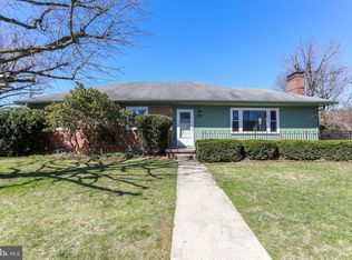 242 S Oller Ave, Waynesboro, PA 17268