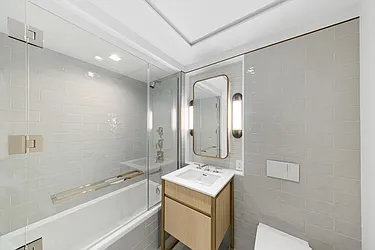 Rented by R New York