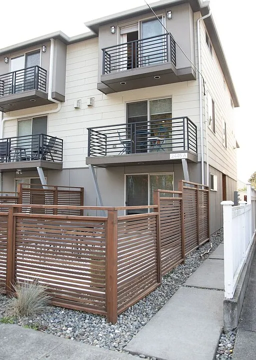 2445 55th Ave SW