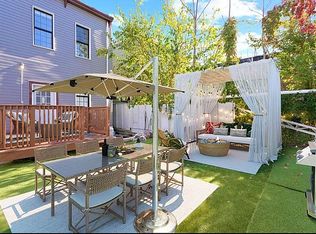 1613 Hancock St, Ridgewood, NY 11385