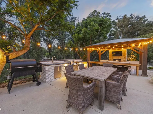119 Alviso Dr, Camarillo, CA 93010