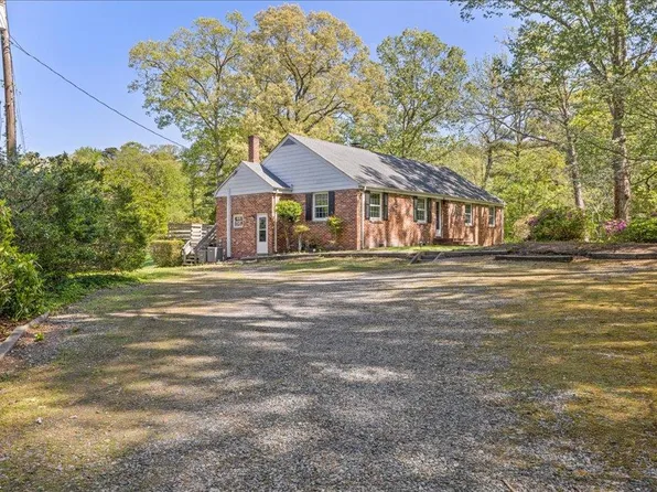 3916 Thalia Dr, Virginia Beach, VA 23452