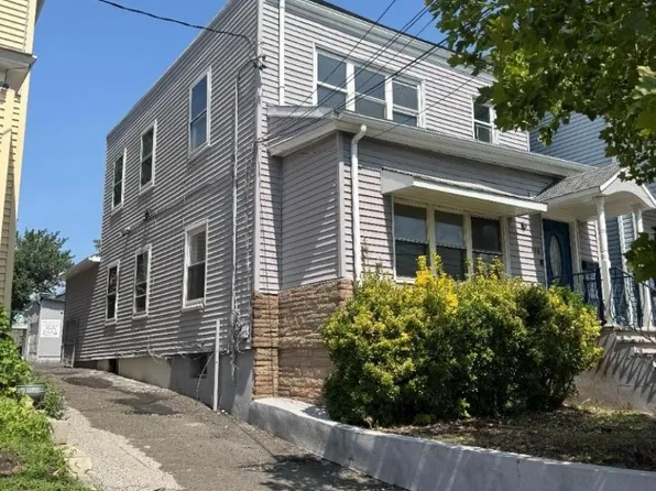 526 Jackson Ave, Elizabeth, NJ 07201